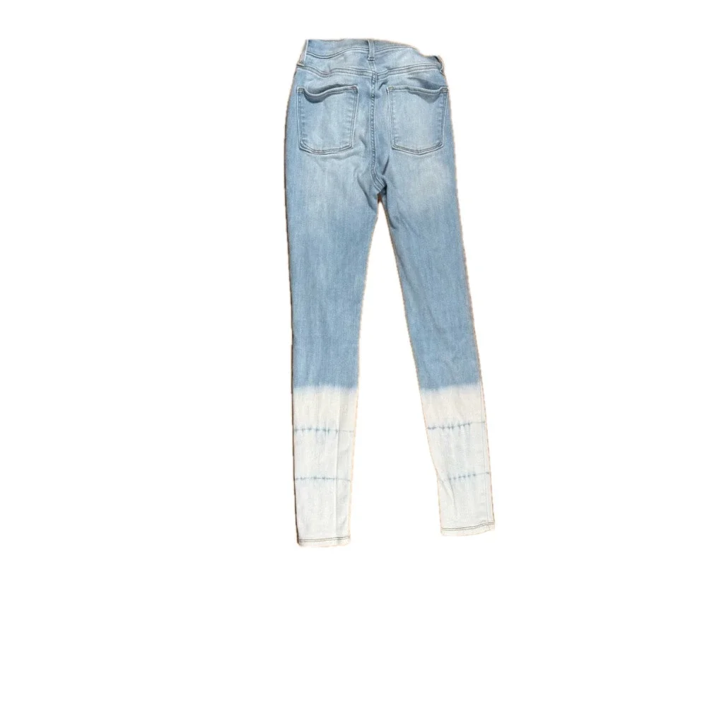🌷 Old Navy Blue and White Ombre Jeans High-Rise Skinny